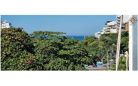 APTO STUDIO LEBLON no limite com Ipanema a 3 quadras da praia
